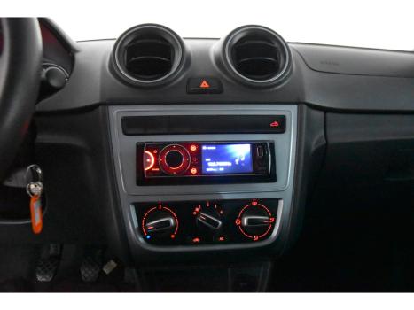 VOLKSWAGEN Saveiro , Foto 8