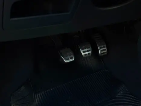 VOLKSWAGEN Saveiro , Foto 13