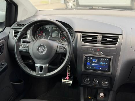 VOLKSWAGEN Space Cross 1.6 4P FLEX I-MOTION AUTOMATIZADO, Foto 5