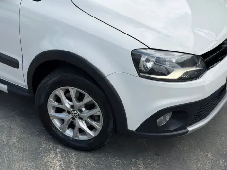 VOLKSWAGEN Space Cross 1.6 4P FLEX I-MOTION AUTOMATIZADO, Foto 13