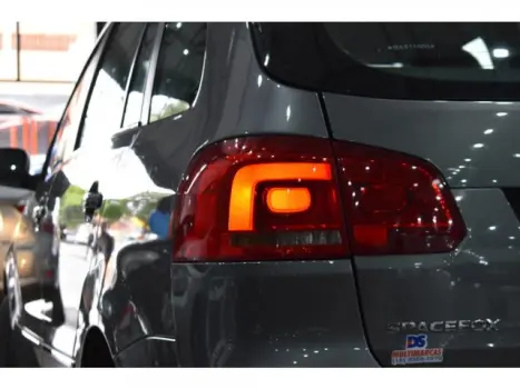 VOLKSWAGEN Space Fox 1.6 4P FLEX SPORTLINE, Foto 16