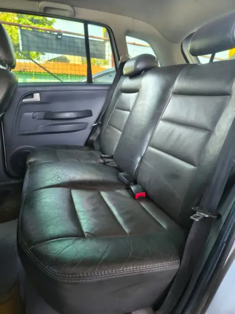 VOLKSWAGEN Space Fox 1.6 4P FLEX COMFORTLINE, Foto 11