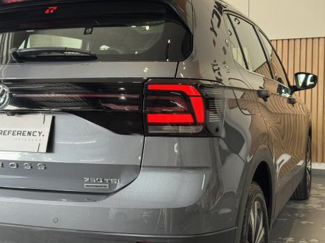 VOLKSWAGEN T-Cross 1.4 4P 250 TSI FLEX HIGHLINE AUTOM�TICO, Foto 7