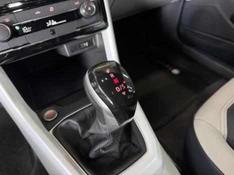 VOLKSWAGEN T-Cross 1.4 4P 250 TSI FLEX HIGHLINE AUTOM�TICO, Foto 17