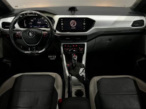VOLKSWAGEN T-Cross 1.4 4P 250 TSI FLEX HIGHLINE AUTOM�TICO, Foto 4