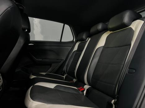 VOLKSWAGEN T-Cross 1.4 4P 250 TSI FLEX HIGHLINE AUTOM�TICO, Foto 10
