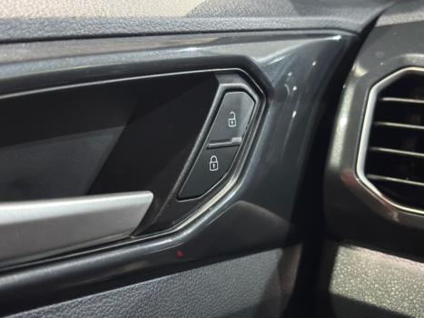 VOLKSWAGEN T-Cross 1.4 4P 250 TSI FLEX HIGHLINE AUTOM�TICO, Foto 19