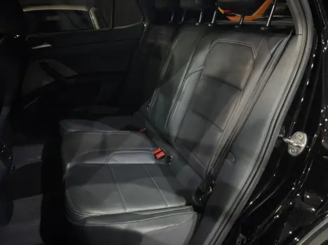 VOLKSWAGEN T-Cross 1.4 4P 250 TSI FLEX HIGHLINE AUTOM�TICO, Foto 12