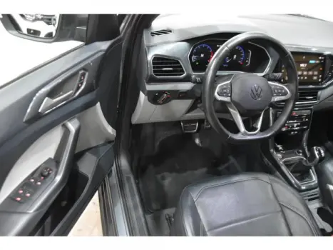 VOLKSWAGEN T-Cross 1.4 4P 250 TSI FLEX HIGHLINE AUTOM�TICO, Foto 9