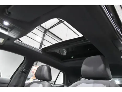 VOLKSWAGEN T-Cross 1.0 4P 200 TSI FLEX COMFORTLINE AUTOM�TICO, Foto 10