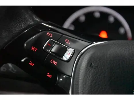 VOLKSWAGEN T-Cross 1.0 4P 200 TSI FLEX COMFORTLINE AUTOM�TICO, Foto 11