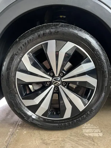 VOLKSWAGEN T-Cross 1.4 4P 250 TSI FLEX HIGHLINE AUTOM�TICO, Foto 7