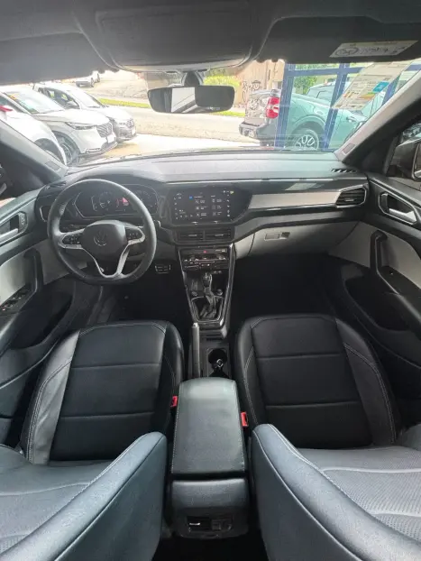VOLKSWAGEN T-Cross 1.4 4P 250 TSI FLEX HIGHLINE AUTOM�TICO, Foto 12