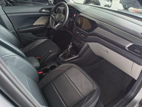VOLKSWAGEN T-Cross 1.4 4P 250 TSI FLEX HIGHLINE AUTOM�TICO, Foto 12
