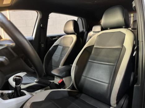 VOLKSWAGEN T-Cross 1.4 4P 250 TSI FLEX HIGHLINE AUTOM�TICO, Foto 6