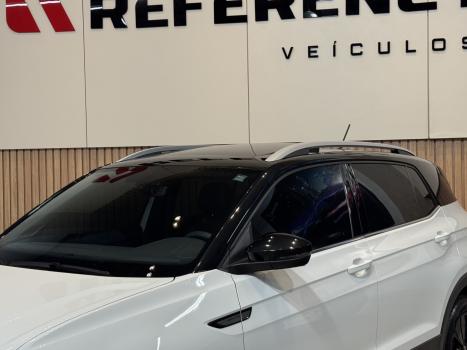 VOLKSWAGEN T-Cross 1.4 4P 250 TSI FLEX HIGHLINE AUTOM�TICO, Foto 6