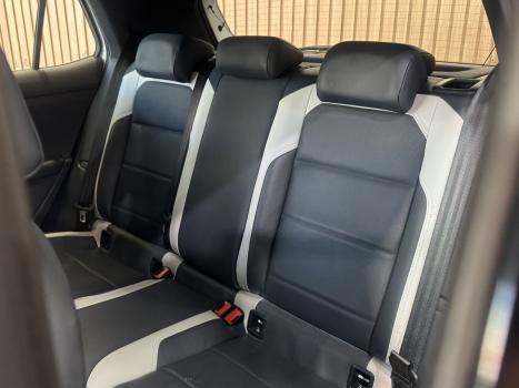 VOLKSWAGEN T-Cross 1.4 4P 250 TSI FLEX HIGHLINE AUTOM�TICO, Foto 7