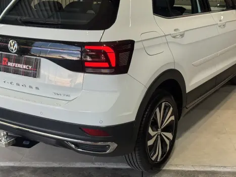VOLKSWAGEN T-Cross 1.4 4P 250 TSI FLEX HIGHLINE AUTOM�TICO, Foto 12