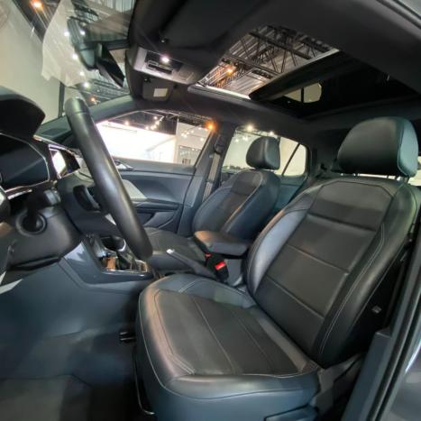 VOLKSWAGEN T-Cross 1.4 4P 250 TSI FLEX HIGHLINE AUTOM�TICO, Foto 10