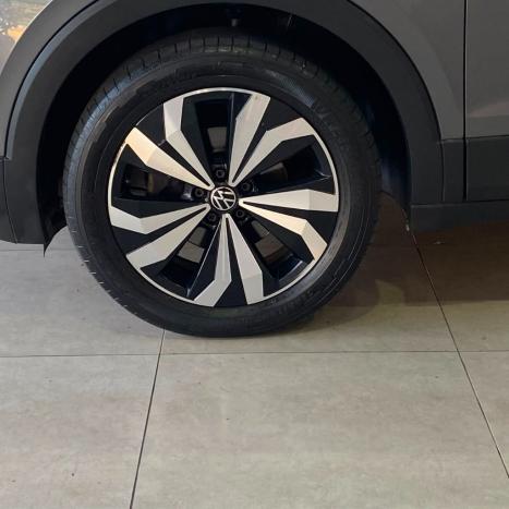 VOLKSWAGEN T-Cross 1.4 4P 250 TSI FLEX HIGHLINE AUTOM�TICO, Foto 19