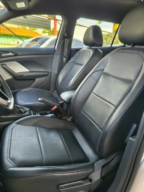 VOLKSWAGEN T-Cross 1.4 4P 250 TSI FLEX EXTREME HIGHLINE DSG AUTOM�TICO, Foto 9
