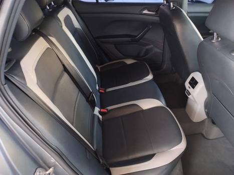VOLKSWAGEN T-Cross 1.4 4P 250 TSI FLEX HIGHLINE AUTOM�TICO, Foto 15