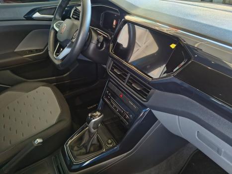 VOLKSWAGEN T-Cross 1.0 4P 200 TSI FLEX COMFORTLINE AUTOM�TICO, Foto 15