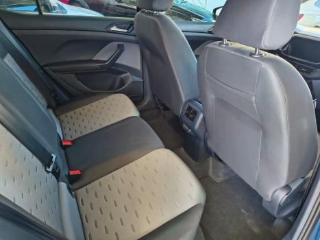 VOLKSWAGEN T-Cross 1.0 4P 200 TSI FLEX COMFORTLINE AUTOM�TICO, Foto 17