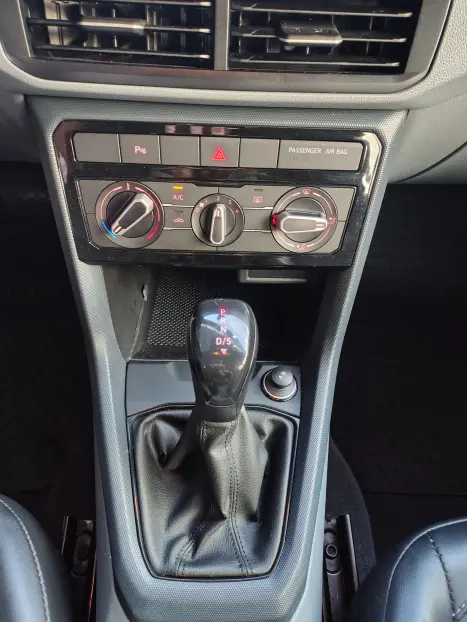 VOLKSWAGEN T-Cross , Foto 14