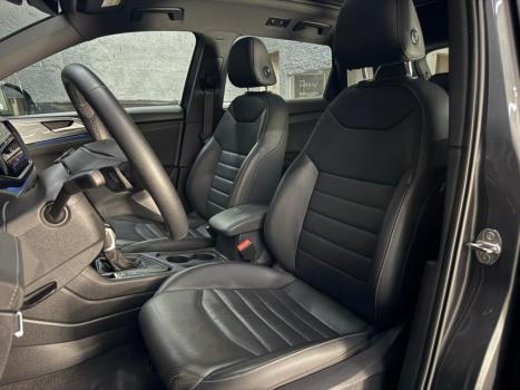 VOLKSWAGEN Taos 1.4 16V 4P FLEX 250 TSI HIGHLINE AUTOMTICO, Foto 15