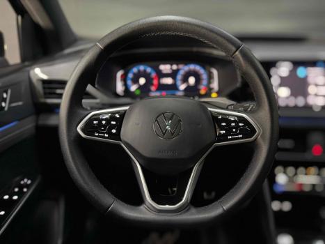 VOLKSWAGEN Taos 1.4 16V 4P FLEX 250 TSI HIGHLINE AUTOM�TICO, Foto 14