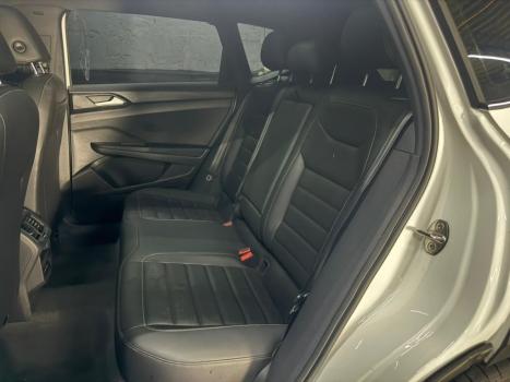 VOLKSWAGEN Taos 1.4 16V 4P FLEX 250 TSI HIGHLINE AUTOM�TICO, Foto 9