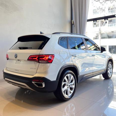 VOLKSWAGEN Taos 1.4 16V 4P FLEX 250 TSI COMFORTLINE AUTOM�TICO, Foto 14