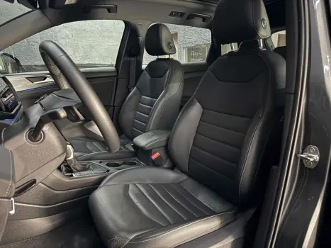 VOLKSWAGEN Taos , Foto 12