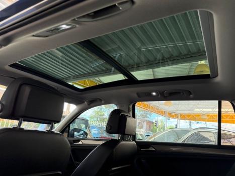 VOLKSWAGEN Tiguan 1.4 250 TSI TOTAL FLEX ALLSPACE COMFORTLINE TURBO AUTOM�TICO TIPTRONIC, Foto 10