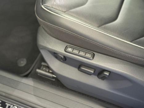 VOLKSWAGEN Tiguan 1.4 250 TSI TOTAL FLEX ALLSPACE COMFORTLINE TURBO AUTOM�TICO TIPTRONIC, Foto 11