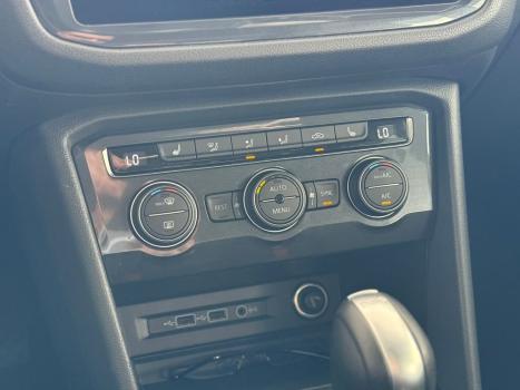 VOLKSWAGEN Tiguan 1.4 250 TSI TOTAL FLEX ALLSPACE COMFORTLINE TURBO AUTOM�TICO TIPTRONIC, Foto 17