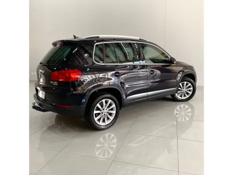 VOLKSWAGEN Tiguan 2.0 16V 4P TSI 4WD TURBO AUTOM�TICO, Foto 4