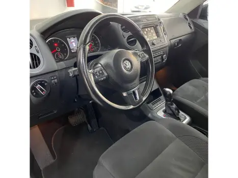VOLKSWAGEN Tiguan 2.0 16V 4P TSI 4WD TURBO AUTOM�TICO, Foto 5