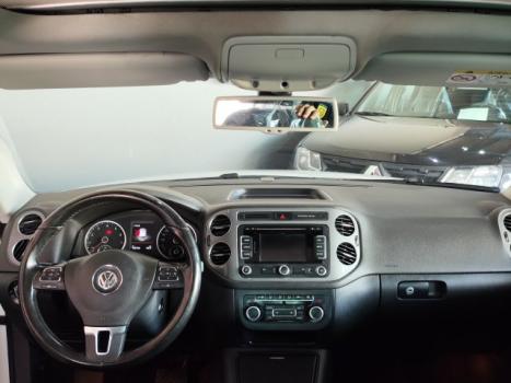 VOLKSWAGEN Tiguan 2.0 16V 4P TSI 4WD TURBO AUTOM�TICO, Foto 3