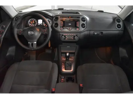 VOLKSWAGEN Tiguan 2.0 16V 4P TSI 4WD TURBO AUTOM�TICO, Foto 3