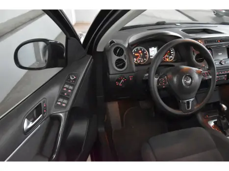 VOLKSWAGEN Tiguan 2.0 16V 4P TSI 4WD TURBO AUTOM�TICO, Foto 10