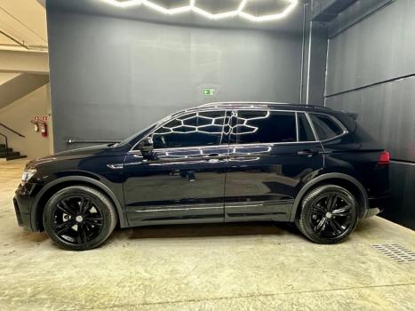 VOLKSWAGEN Tiguan 2.0 350 TSI TOTAL FLEX ALLSPACE R-LINE 4-MOTION TURBO AUTOM�TICO DSG, Foto 15