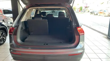 VOLKSWAGEN Tiguan , Foto 11