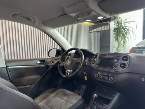 VOLKSWAGEN Tiguan , Foto 15