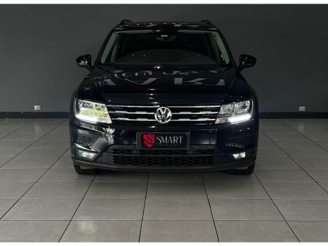 VOLKSWAGEN Tiguan , Foto 3