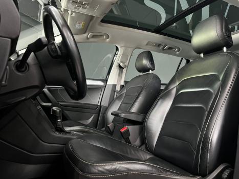 VOLKSWAGEN Tiguan , Foto 10