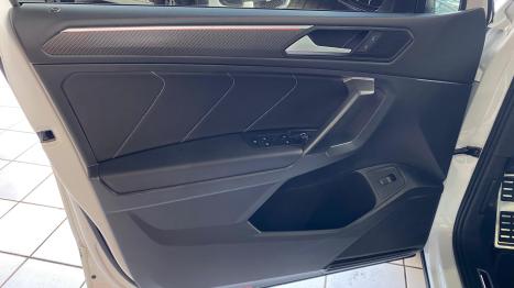 VOLKSWAGEN Tiguan , Foto 19