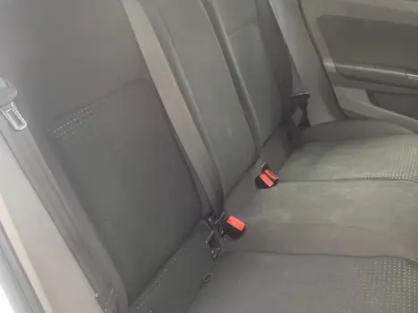 VOLKSWAGEN Virtus 1.0 4P 200 TSI FLEX COMFORTLINE AUTOMTICO, Foto 2