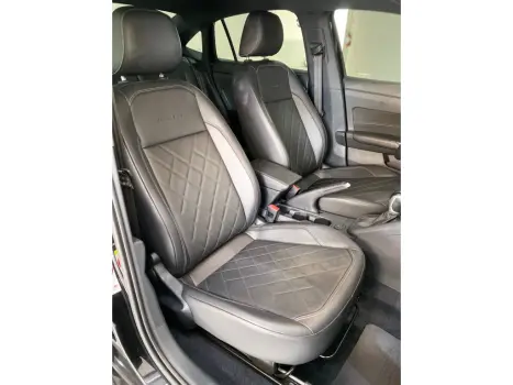 VOLKSWAGEN Virtus 1.4 4P 250 TSI EXCLUSIVE AUTOM�TICO, Foto 11